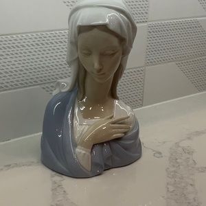 Lladro Madonna